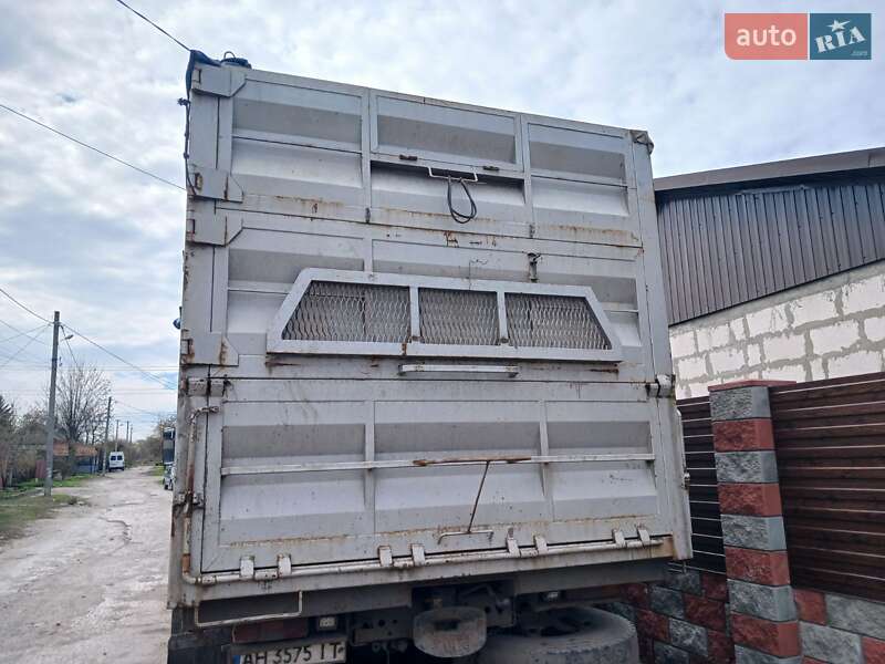 Контейнеровоз КамАЗ 53202 1992 в Дніпрі