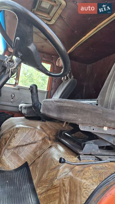 Контейнеровоз КамАЗ 53202 1992 в Николаеве