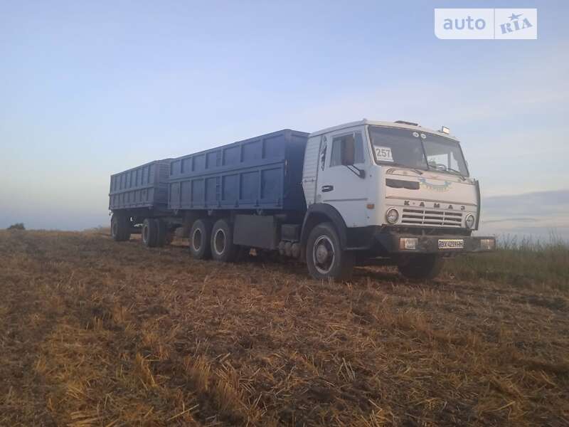 Самосвал КамАЗ 53212 1989 в Белогорье