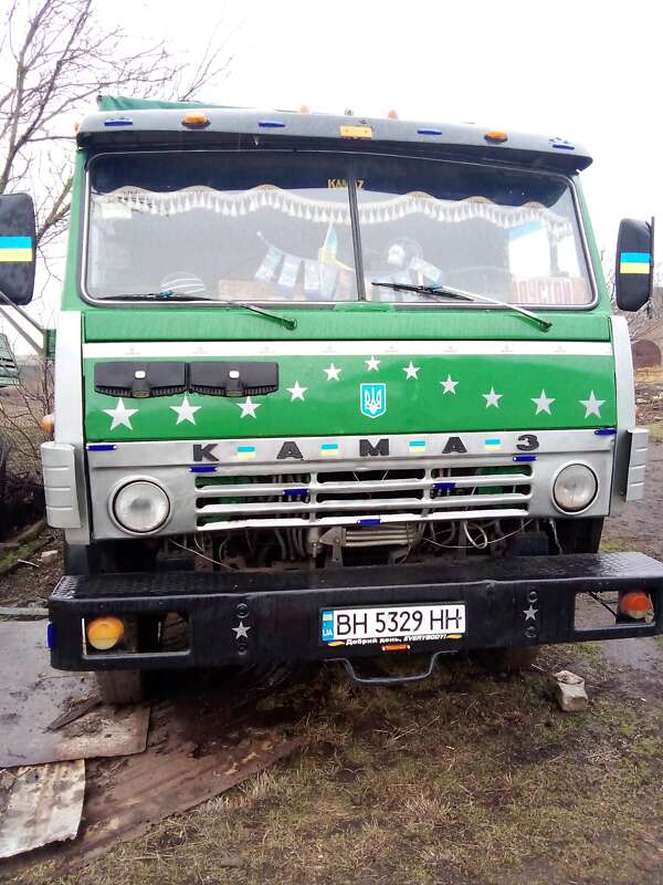 Контейнеровоз КамАЗ 53212 1986 в Новой Одессе
