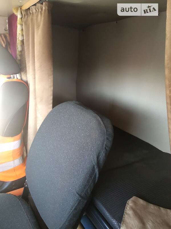 Контейнеровоз КамАЗ 53212 1986 в Ахтырке