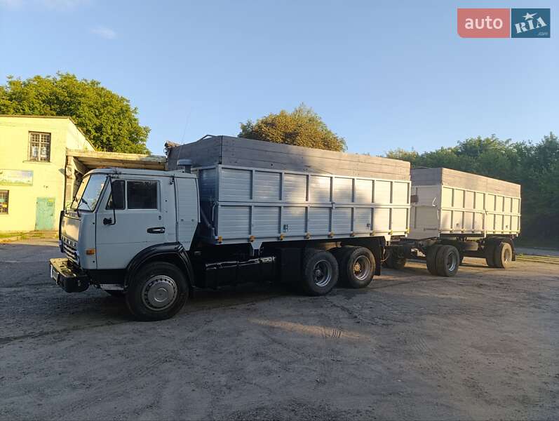 Самоскид КамАЗ 53212 1992 в Березані
