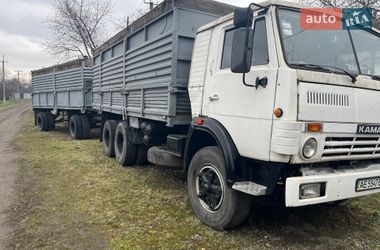 Зерновоз КамАЗ 53212 1992 в Иларионовом