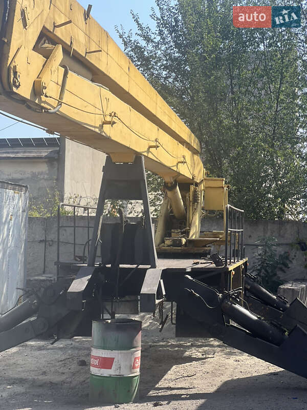 Автовишка КамАЗ 53213 2009 в Кам'янському фото 5 Автовишка КамАЗ 53213 2009 в Кам'янському