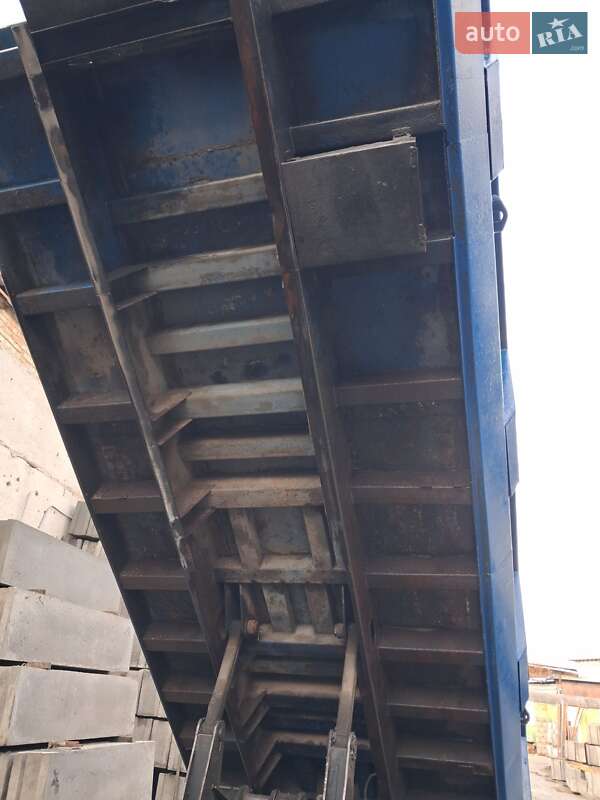 Самосвал КамАЗ 53229 2006 в Ирпене