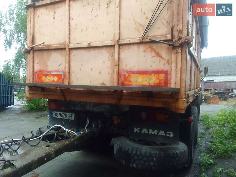 Самосвал КамАЗ 55102 1990 в Демидовке