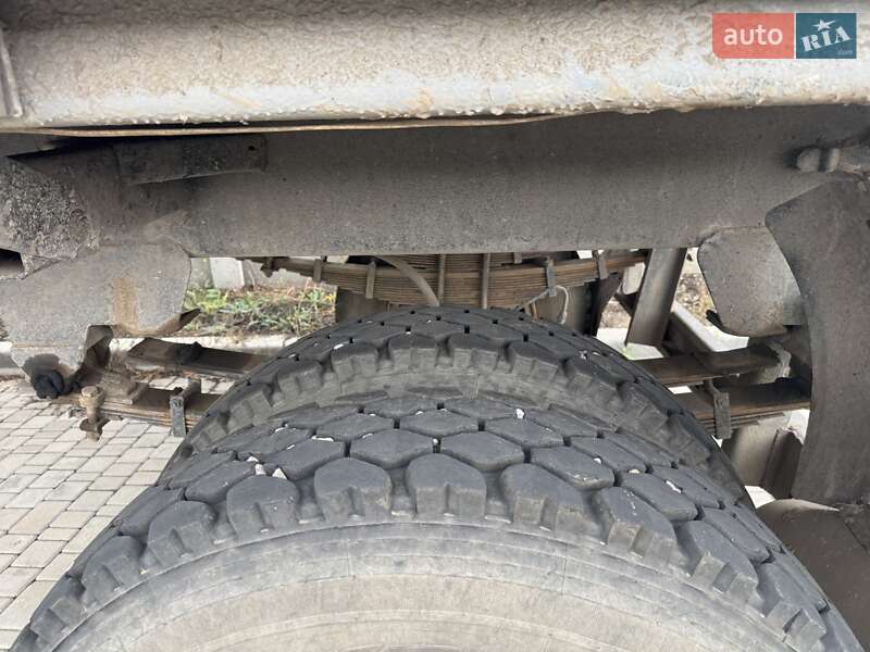 Самосвал КамАЗ 55102 1990 в Днепре