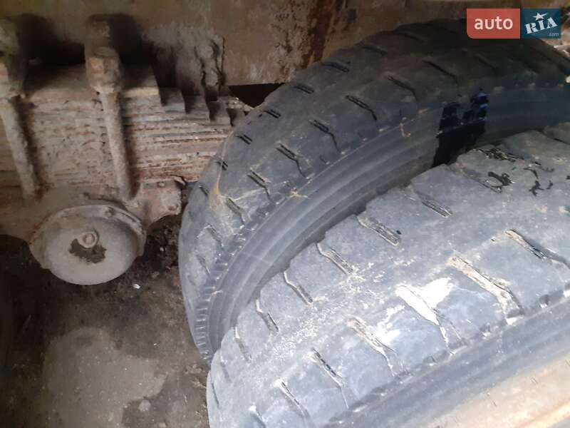 Самоскид КамАЗ 55111 1990 в Чугуєві