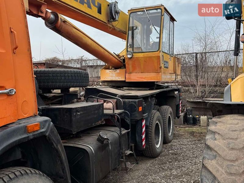 Автокран КамАЗ 55111 2007 в Кривом Роге