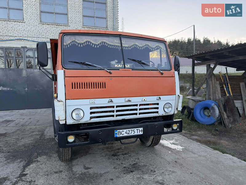 Самосвал КамАЗ 5511 1984 в Львове фото 2 Самосвал КамАЗ 5511 1984 в Львове