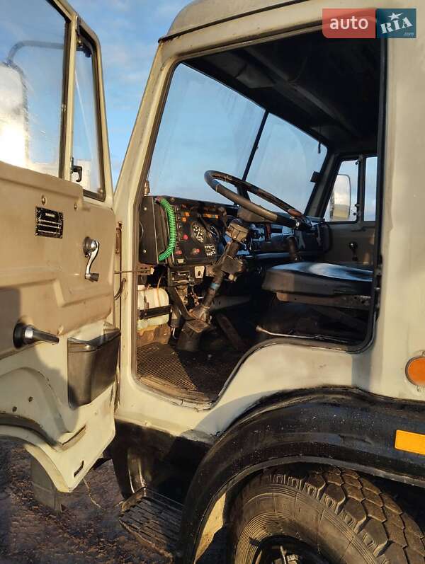 Самосвал КамАЗ 5511 1988 в Царичанке