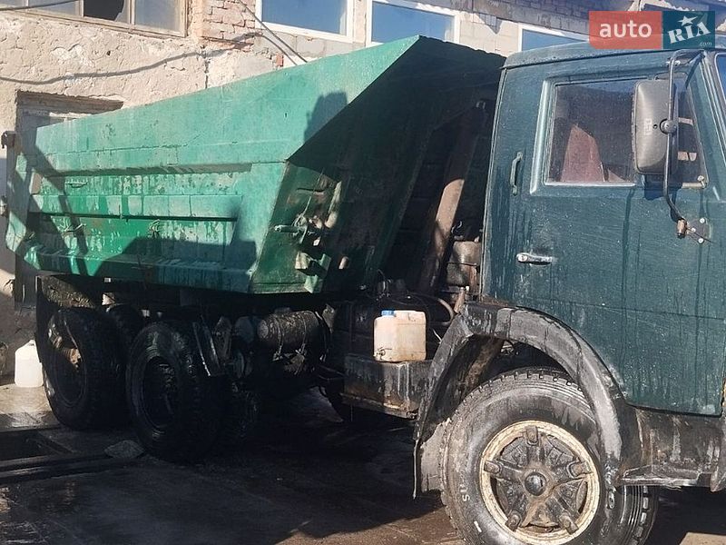 Самосвал КамАЗ 5511 1991 в Коростышеве
