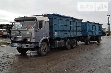 Зерновоз КамАЗ КамАЗ 1992 в Шепетівці