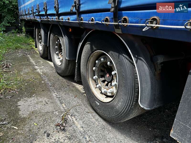 Тентованный борт (штора) - полуприцеп Kassbohrer Maxima 2012 в Луцке