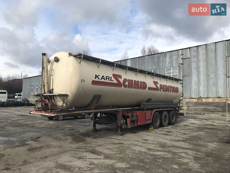 Цистерна полуприцеп Kassbohrer SSK 1992 в Хмельницком