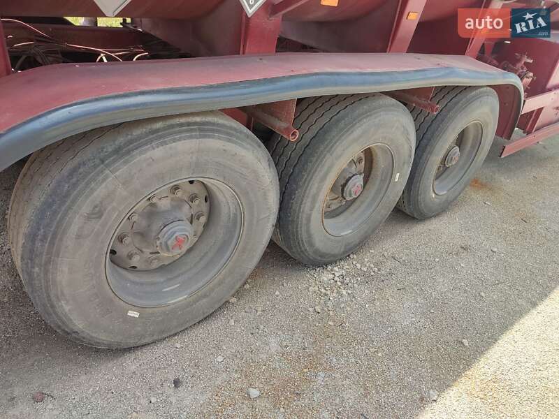 Цистерна полуприцеп Kassbohrer STC 1985 в Синельниково