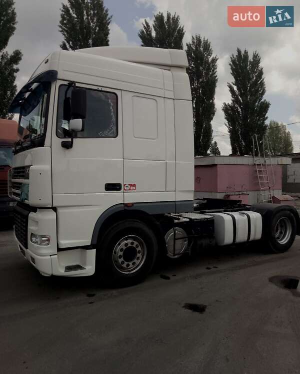 Цистерна полуприцеп Kassbohrer TS 1985 в Киеве