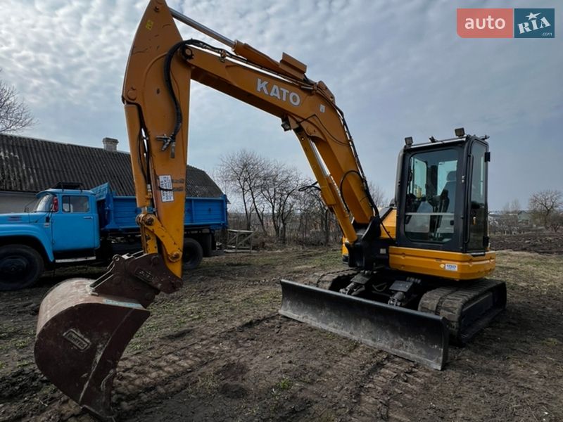 Міні-екскаватор Kato HD 2018 в Тернополі фото 2 Міні-екскаватор Kato HD 2018 в Тернополі