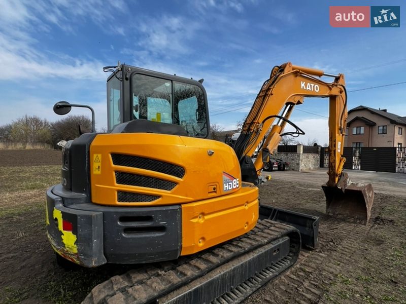 Міні-екскаватор Kato HD 2018 в Тернополі фото 9 Міні-екскаватор Kato HD 2018 в Тернополі