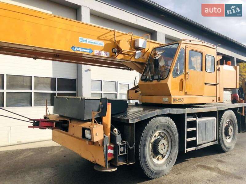 Автокран Kato KR 1997 в Черноморске