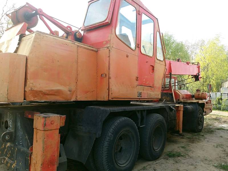 Автокран Kato NK 1982 в Киеве