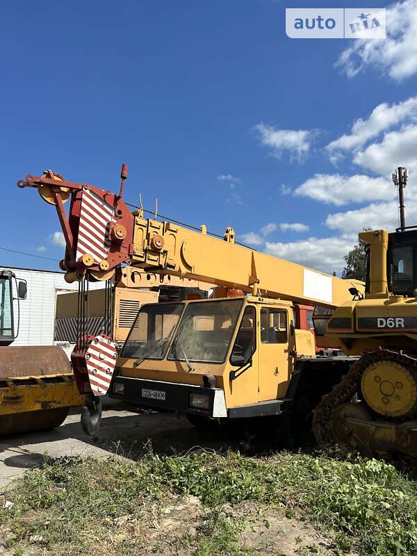 Автокран Kato NK 2010 в Києві