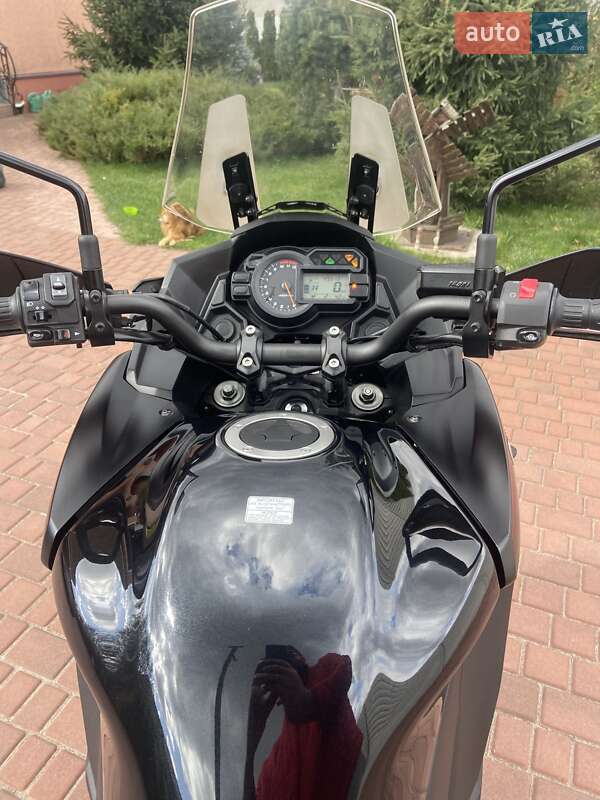 Мотоцикл Туризм Kawasaki 1000 2017 в Киеве