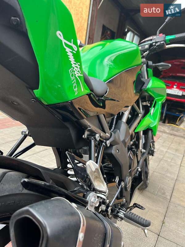 Мотоцикл Классик Kawasaki 250 2015 в Киеве