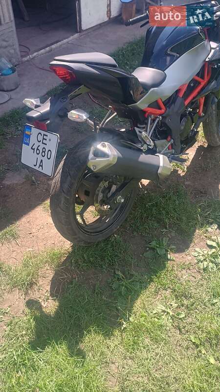 Мотоцикл Без обтікачів (Naked bike) Kawasaki 250 2018 в Чернівцях