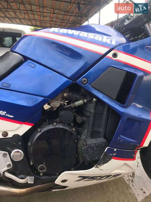 Мотоцикл Спорт-туризм Kawasaki 750 1995 в Камне-Каширском