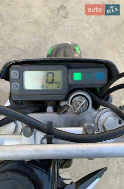 Мотоцикл Супермото (Motard) Kawasaki D-Tracker 250 2005 в Одессе