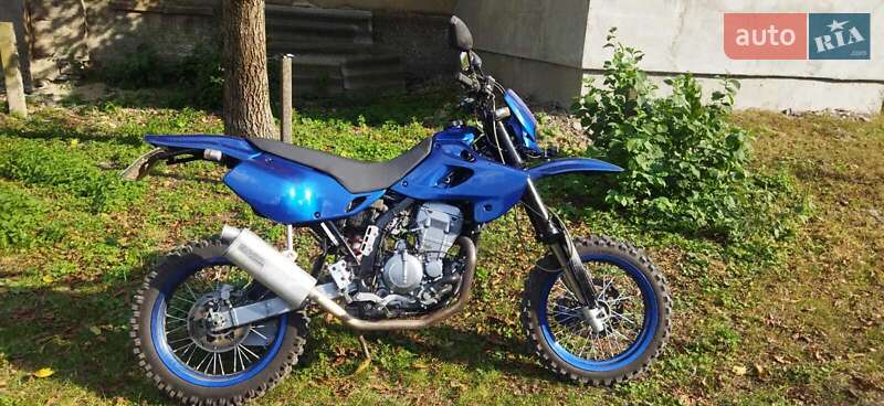 Мотоцикл Супермото (Motard) Kawasaki D-Tracker 1999 в 