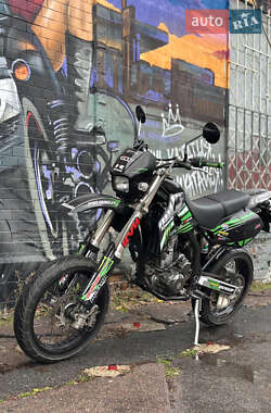 Мотоцикл Супермото (Motard) Kawasaki D-Tracker 2006 в Києві