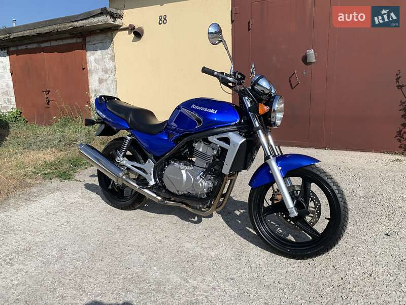 Kawasaki  ER 500 2005