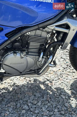 Мотоцикл Классик Kawasaki  ER 500 2000 в 