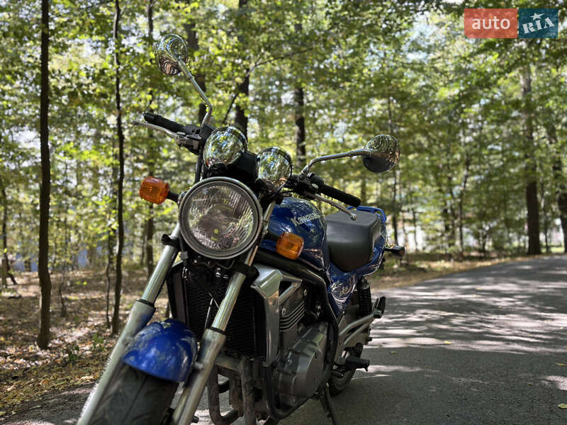 Спортбайк Kawasaki ER 500A 2000 в Виннице