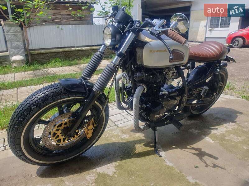 Кафе рейсер Kawasaki ER-5 1982 в Болехове