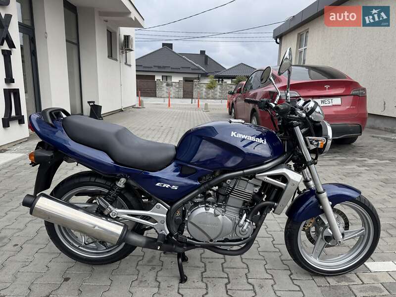 Мотоцикл Без обтікачів (Naked bike) Kawasaki ER-5 1998 в Рівному