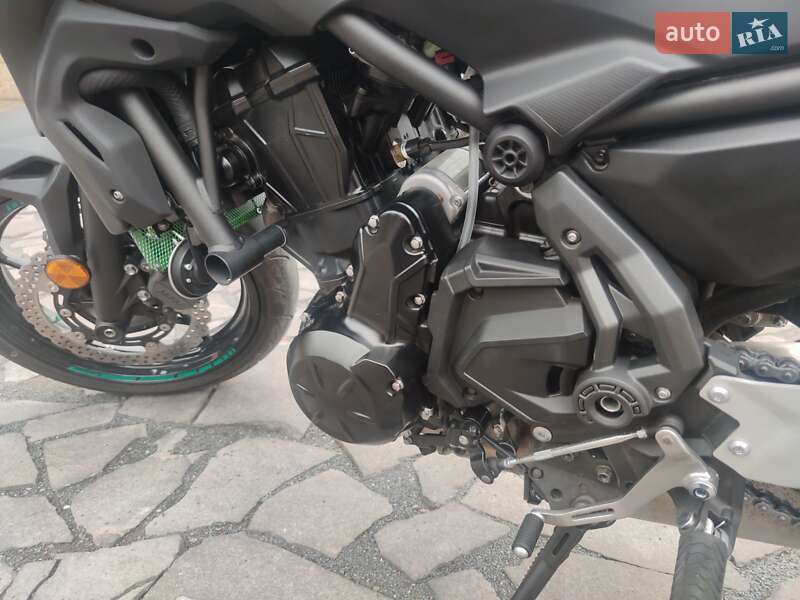 Мотоцикл Без обтекателей (Naked bike) Kawasaki ER 650 2020 в Мукачево