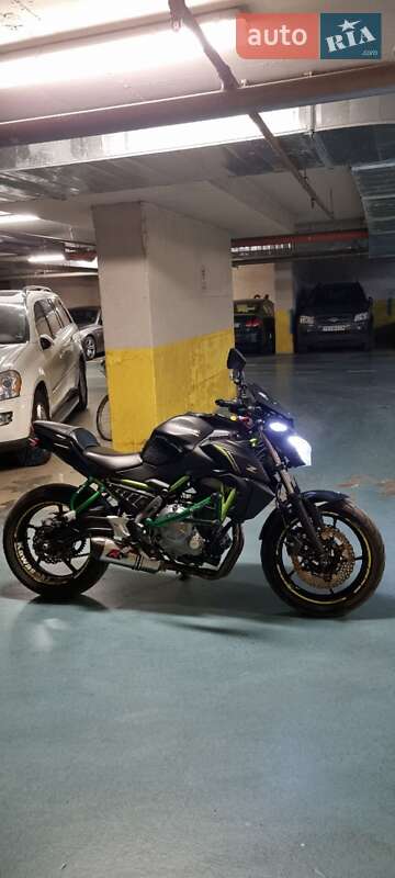 Мотоцикл Без обтікачів (Naked bike) Kawasaki ER 650 2017 в 