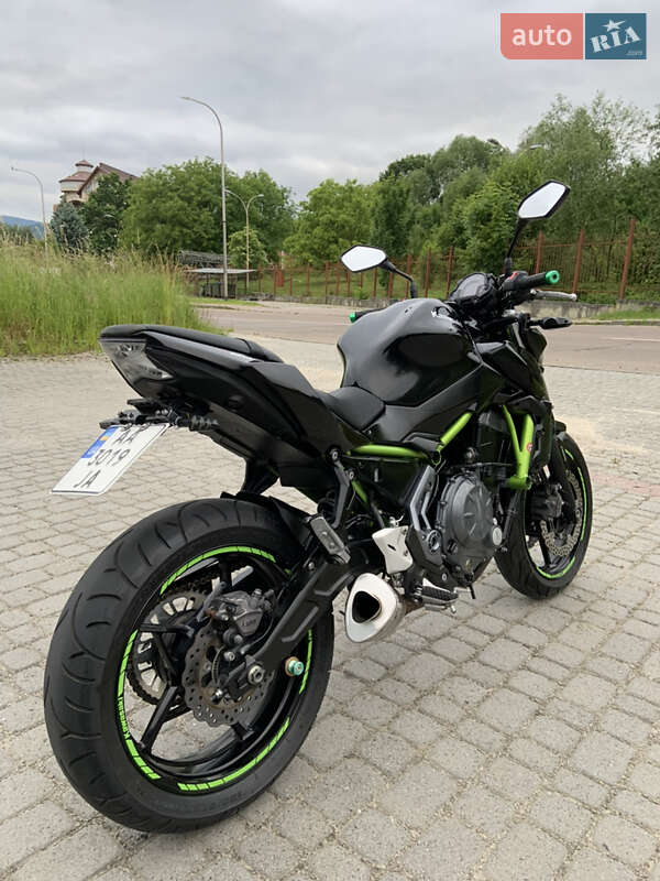 Мотоцикл Без обтікачів (Naked bike) Kawasaki ER 650 2017 в Трускавці фото 3 Мотоцикл Без обтікачів (Naked bike) Kawasaki ER 650 2017 в Трускавці