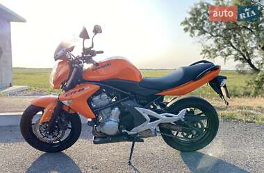 Мотоцикл Классик Kawasaki ER 650 2007 в 