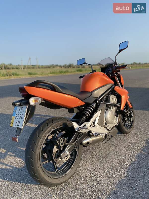 Мотоцикл Классик Kawasaki ER 650 2007 в Днепре