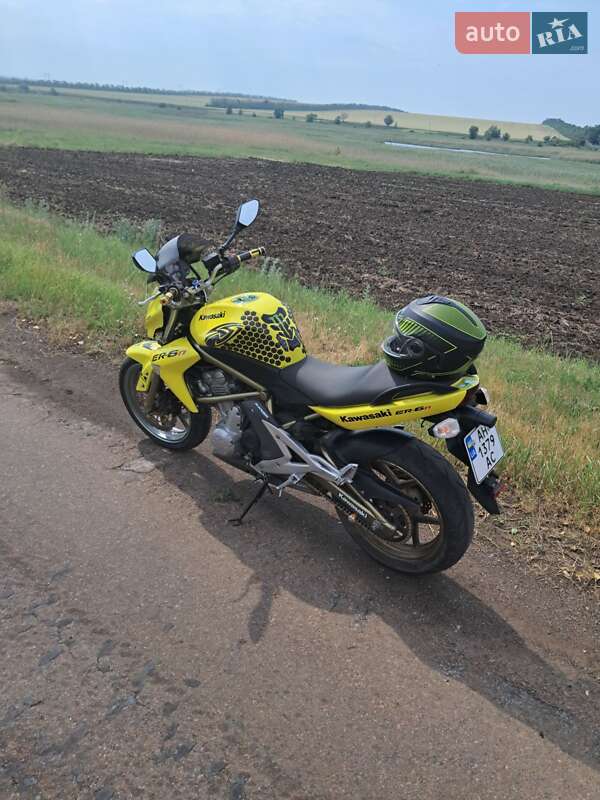 Спортбайк Kawasaki ER-6N 2007 в Каменец-Подольском