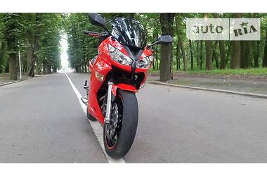 Спортбайк Kawasaki ER 2009 в Черновцах