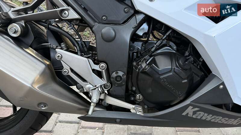 Мотоцикл Спорт-туризм Kawasaki EX 250 2013 в Киеве