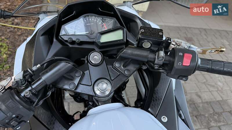 Мотоцикл Спорт-туризм Kawasaki EX 250 2013 в Киеве