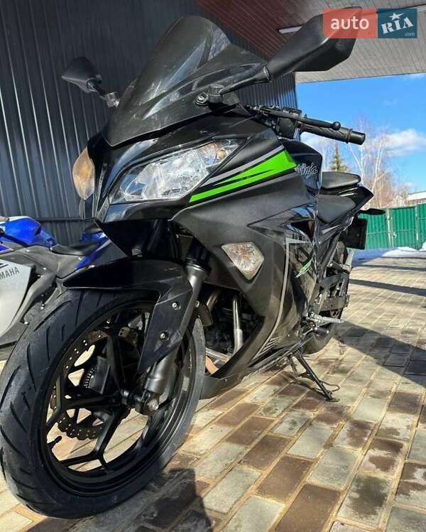 Спортбайк Kawasaki EX 300 2014 в Одессе