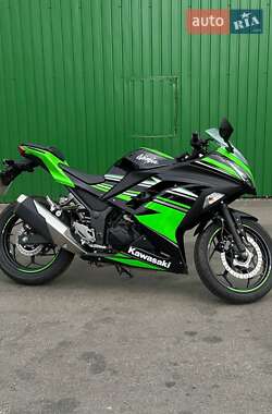 Спортбайк Kawasaki EX 300 2016 в Киеве