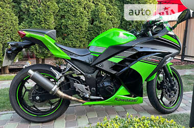 Спортбайк Kawasaki EX 300 2013 в Черкассах